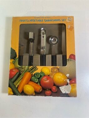 Vintage Set Of 5 Kmart Fruit Vegetable Garnishing Tools In Original Box